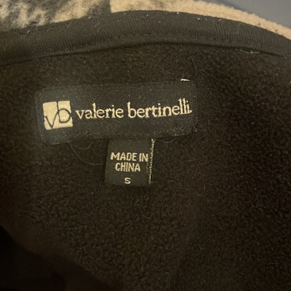 Valentino Women's Grey and White Coat - Picture 6 of 6